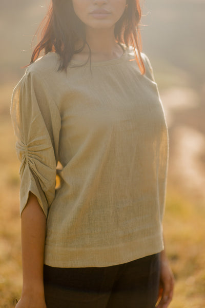 Pleats top